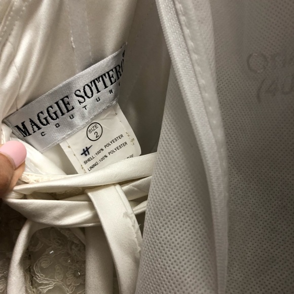 Wedding dress size 2.  Off white, wear once - Picture 5 of 5
